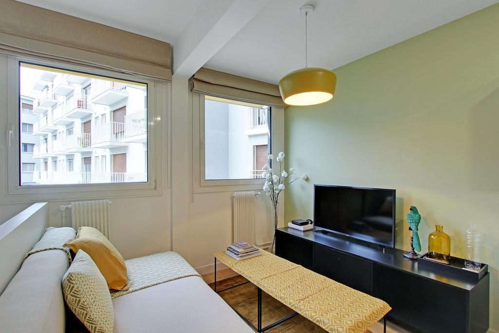 Pick a Flat's Apartment in Eiffel Tower - Rue Boulevard de Grenelle Paris Exterior foto