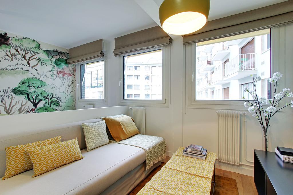 Pick a Flat's Apartment in Eiffel Tower - Rue Boulevard de Grenelle Paris Exterior foto