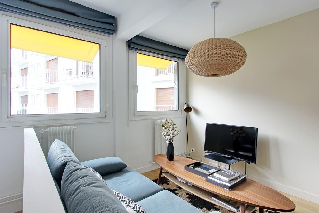 Pick a Flat's Apartment in Eiffel Tower - Rue Boulevard de Grenelle Paris Exterior foto